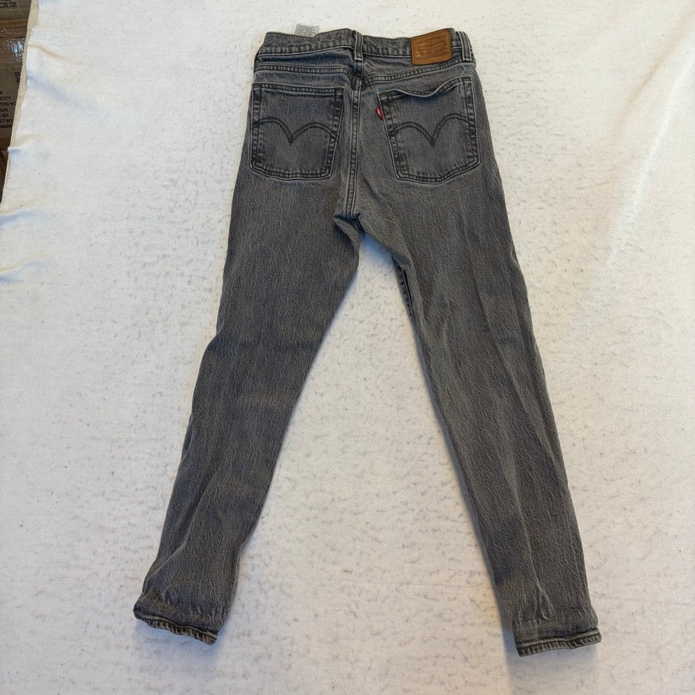 Levi's Wedgie Straight Jeans Womens 26 Gray High Rise Frayed Inseam